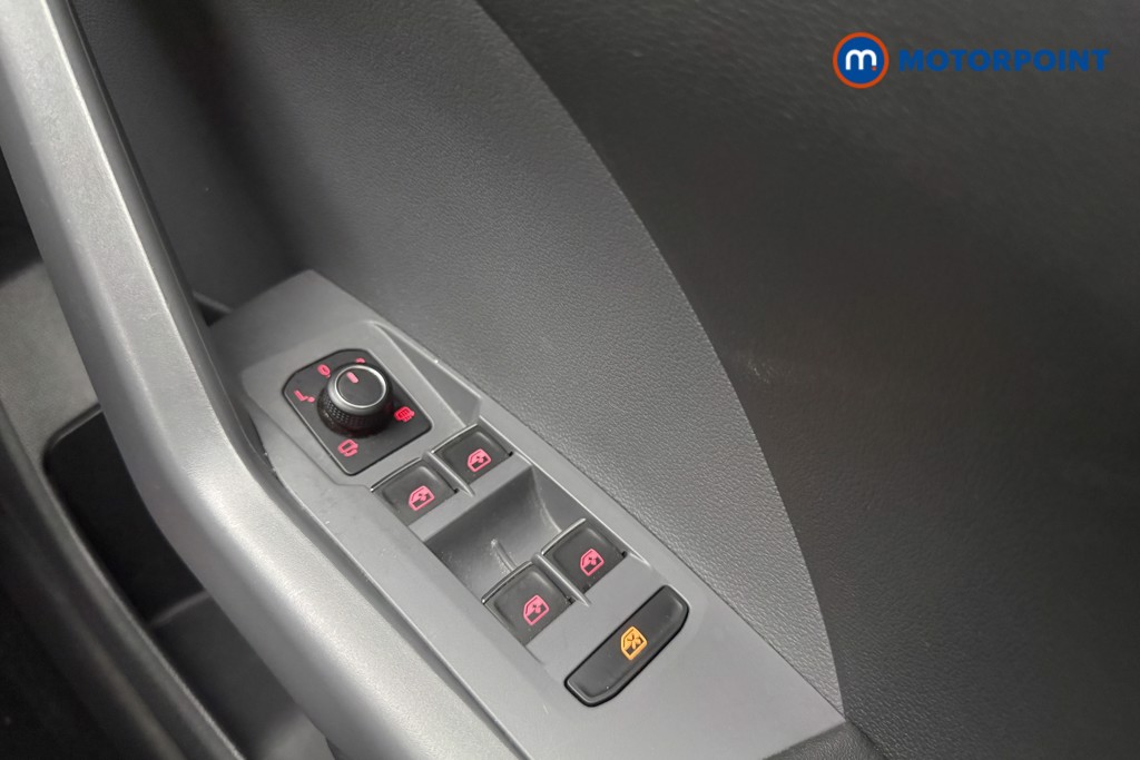 Volkswagen T-Cross SEL Manual Petrol SUV - Stock Number (1659996) - 16th supplementary image