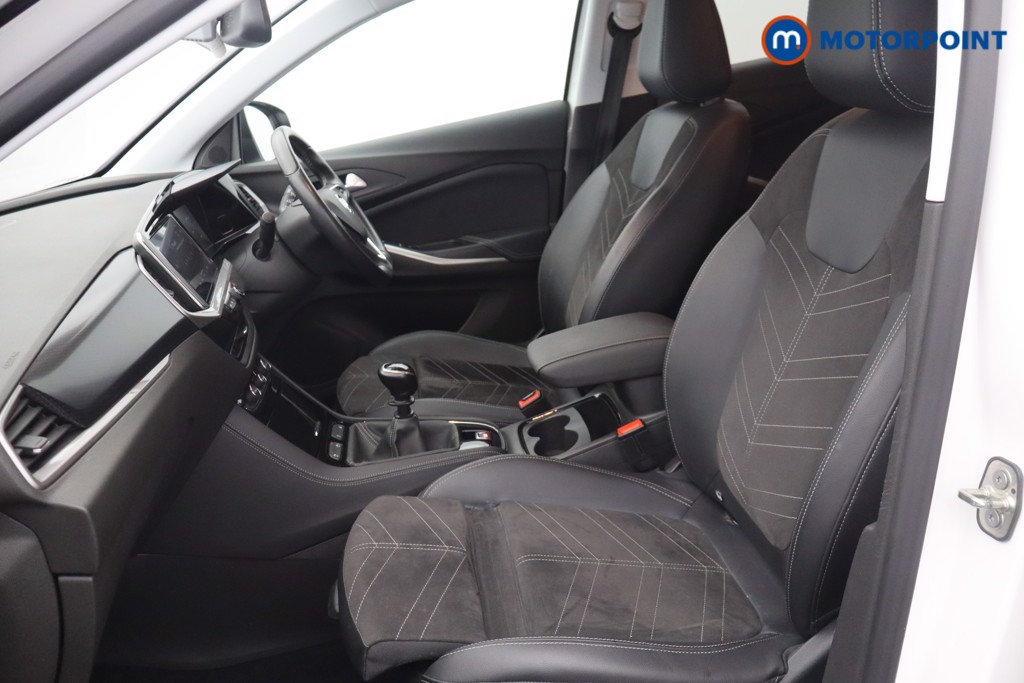 Vauxhall Grandland Ultimate Manual Petrol SUV - Stock Number (1660038) - 11th supplementary image