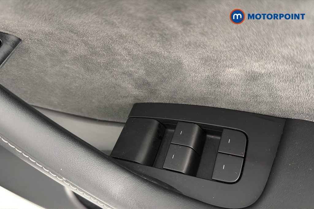Tesla Model Y Long Range Automatic Electric SUV - Stock Number (1660122) - 19th supplementary image