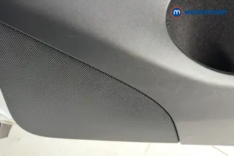 Tesla Model Y Long Range Automatic Electric SUV - Stock Number (1660122) - 21st supplementary image