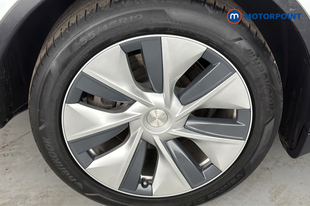 Tesla Model Y Long Range Automatic Electric SUV - Stock Number (1660122) - 45th supplementary image