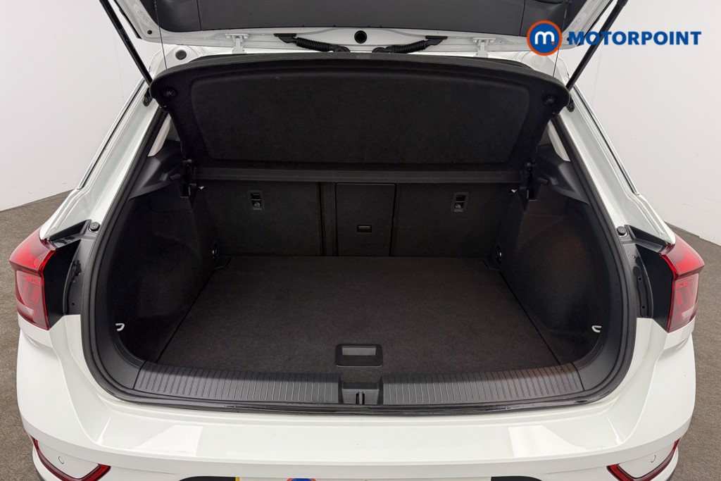 Volkswagen T-Roc Life Manual Petrol SUV - Stock Number (1660358) - 5th supplementary image