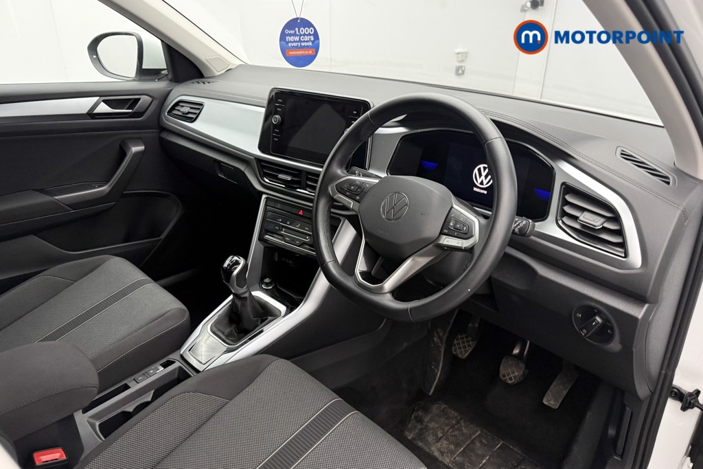Volkswagen T-Roc Life Manual Petrol SUV - Stock Number (1660358) - 6th supplementary image