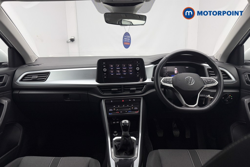 Volkswagen T-Roc Life Manual Petrol SUV - Stock Number (1660358) - 1st supplementary image