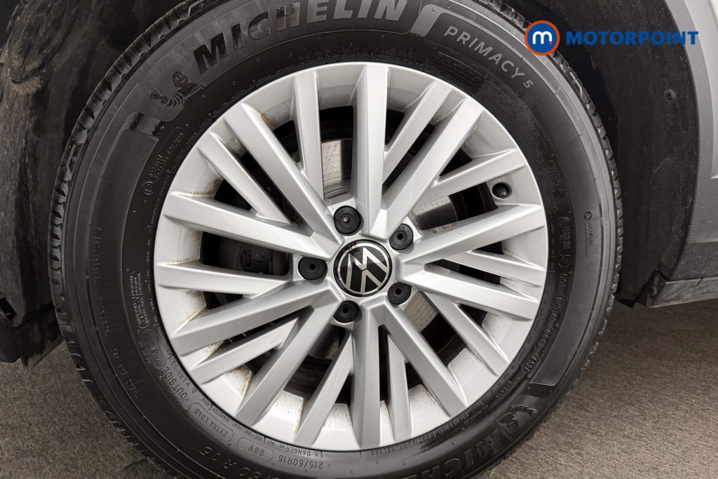 Volkswagen T-Roc Life Manual Petrol SUV - Stock Number (1660364) - 11th supplementary image