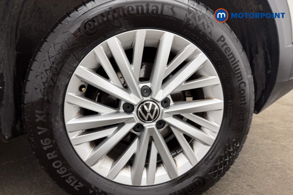 Volkswagen T-Roc Life Manual Petrol SUV - Stock Number (1660364) - 12th supplementary image