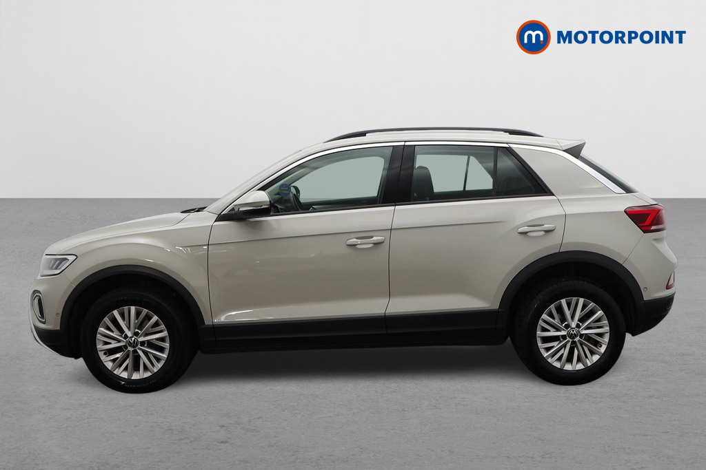 Volkswagen T-Roc Life Manual Petrol SUV - Stock Number (1660364) - Passenger side