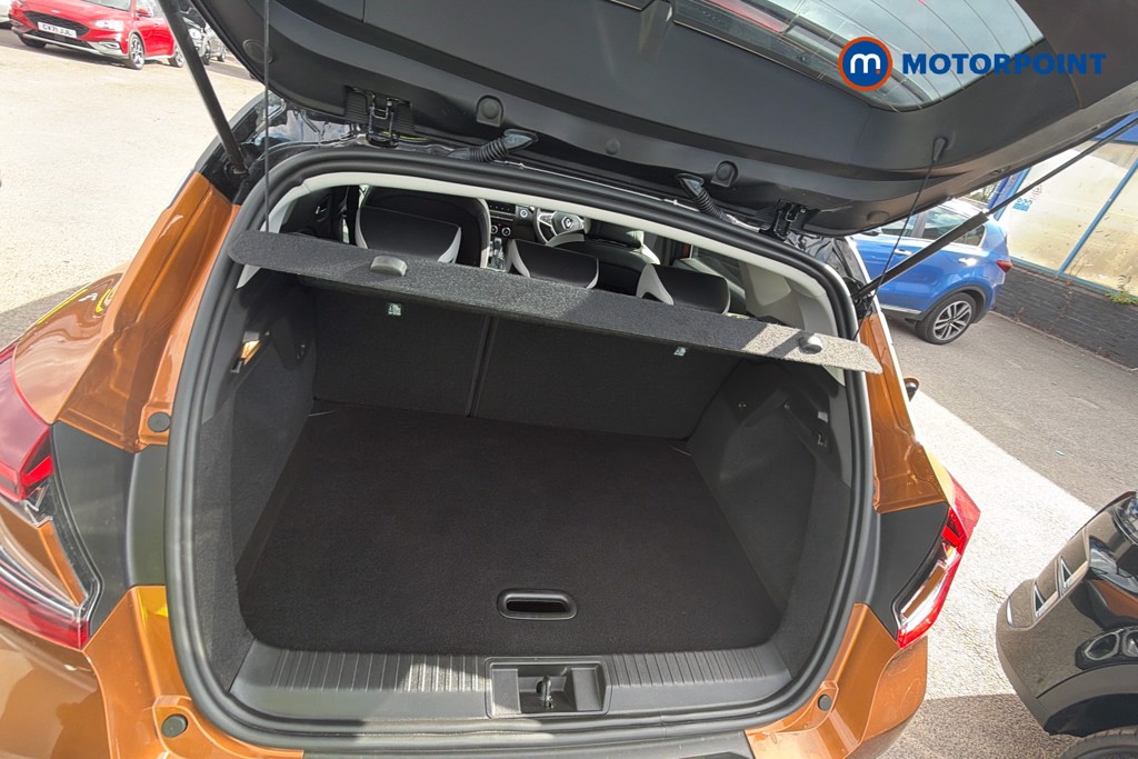 Renault Captur Se Edition Automatic Petrol SUV - Stock Number (1660401) - 33rd supplementary image
