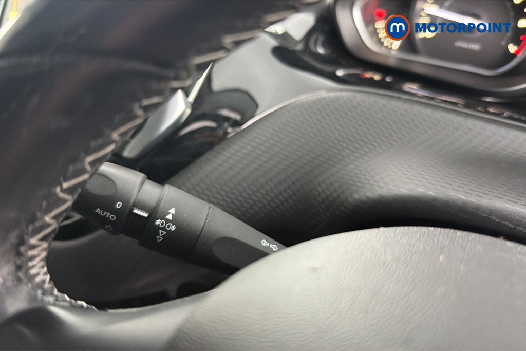 Peugeot 208 Tech Edition Manual Petrol Hatchback - Stock Number (1660711) - 5th supplementary image