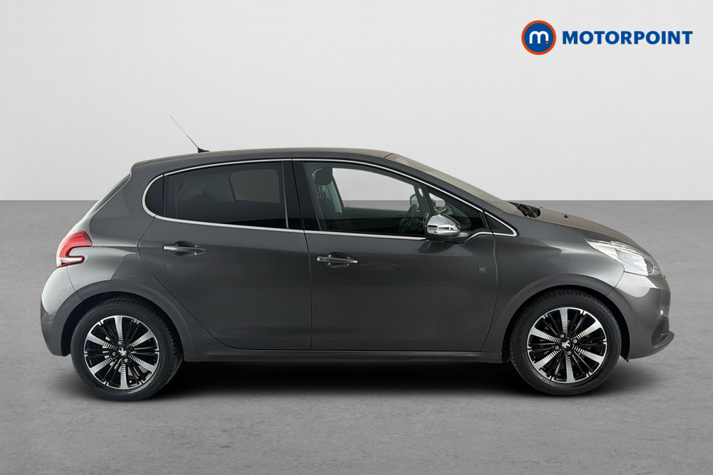 Peugeot 208 Tech Edition Manual Petrol Hatchback - Stock Number (1660711) - Passenger side