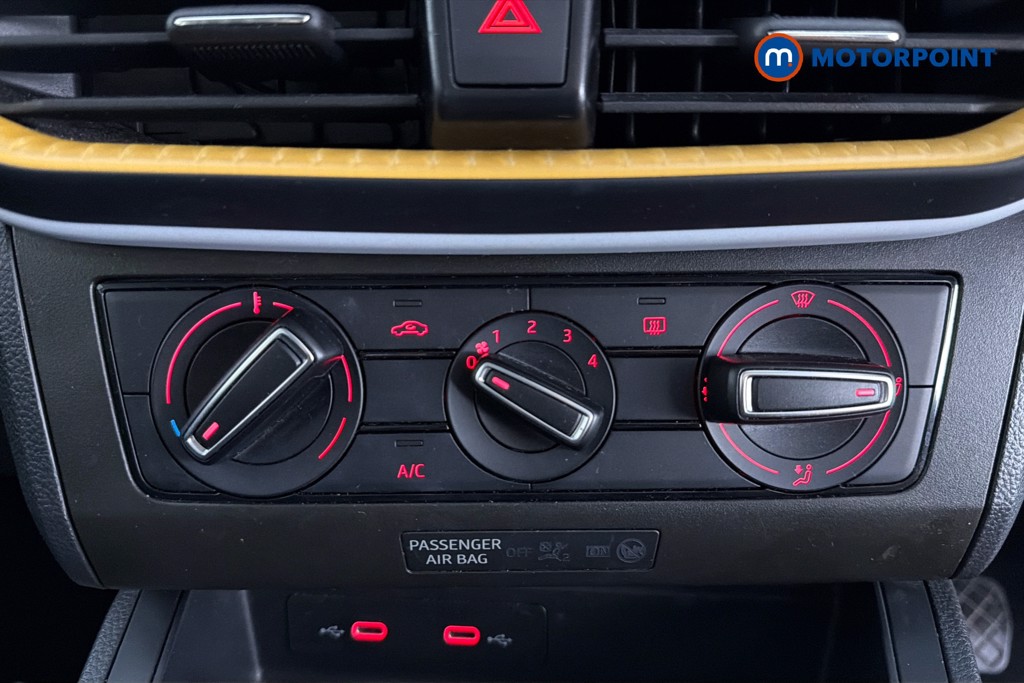 Seat Ibiza SE Manual Petrol Hatchback - Stock Number (1660833) - 12th supplementary image