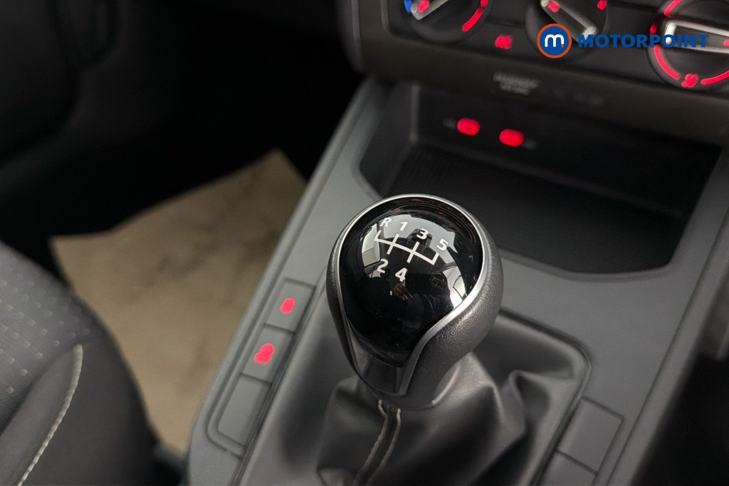 Seat Ibiza SE Manual Petrol Hatchback - Stock Number (1660833) - 15th supplementary image