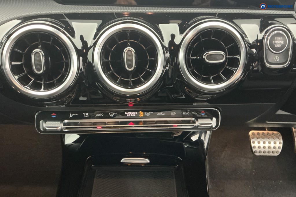 Mercedes-Benz A Class Amg Line Automatic Diesel Hatchback - Stock Number (1660897) - 16th supplementary image
