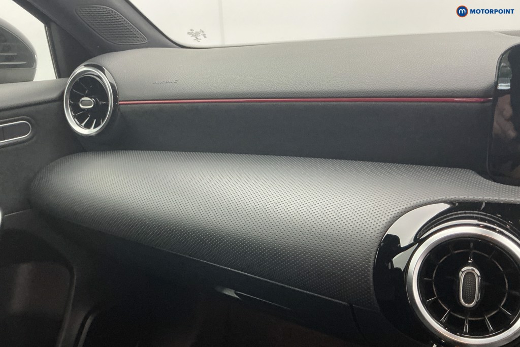 Mercedes-Benz A Class Amg Line Automatic Diesel Hatchback - Stock Number (1660897) - 17th supplementary image