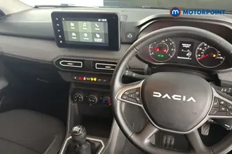 Dacia Sandero Expression Manual Petrol Hatchback - Stock Number (1661142) - 1st supplementary image