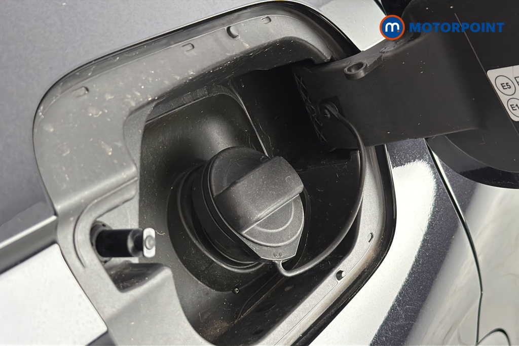 Volkswagen T-Cross R-Line Automatic Petrol SUV - Stock Number (1661321) - 41st supplementary image