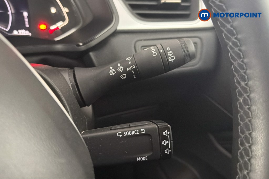 Renault Captur Techno Automatic Petrol-Electric Hybrid SUV - Stock Number (1661477) - 7th supplementary image
