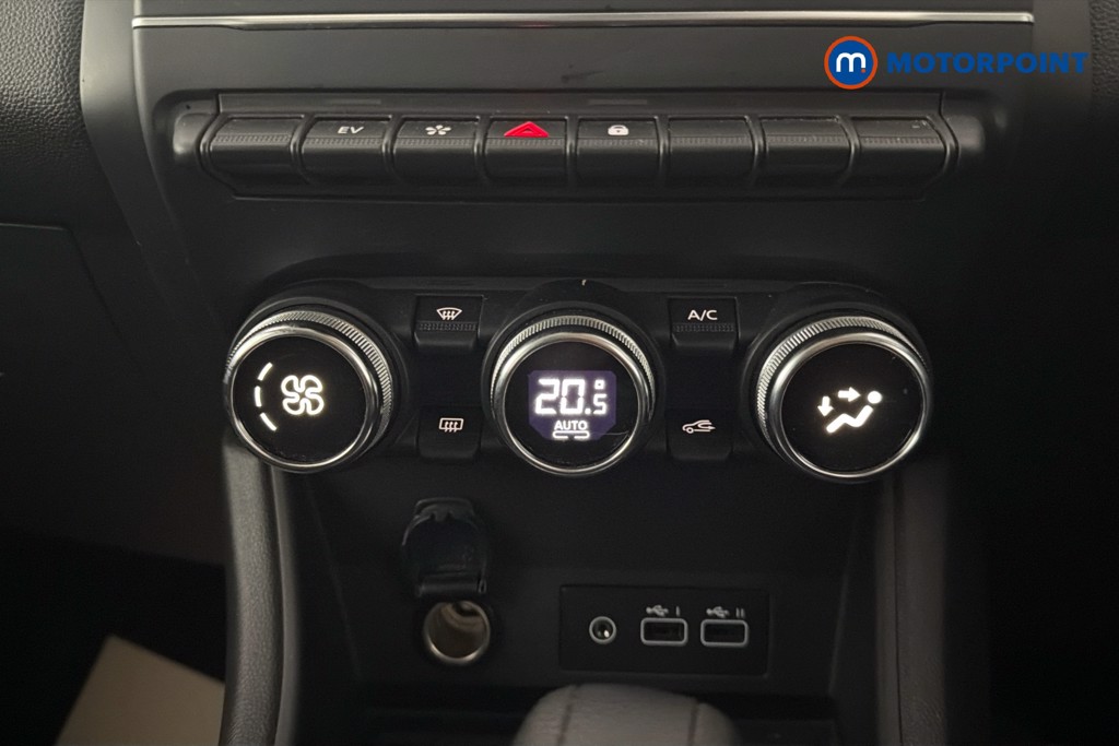 Renault Captur Techno Automatic Petrol-Electric Hybrid SUV - Stock Number (1661477) - 12th supplementary image
