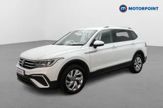 Volkswagen Tiguan Allspace Life Manual Petrol SUV - Stock Number (1661627) - Passenger side front corner
