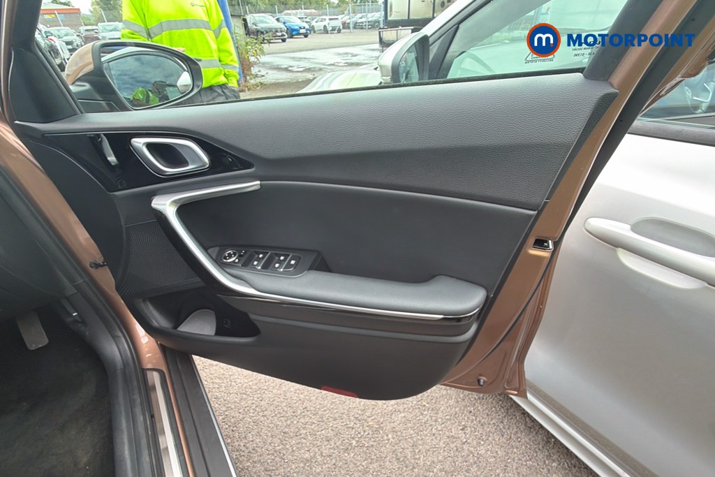 KIA Xceed 3 Manual Petrol Hatchback - Stock Number (1661675) - 37th supplementary image