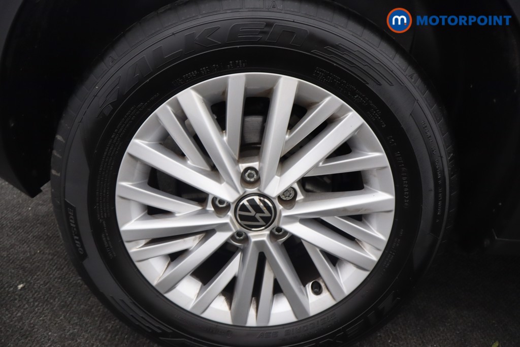 Volkswagen T-Roc Life Manual Petrol SUV - Stock Number (1661905) - 14th supplementary image
