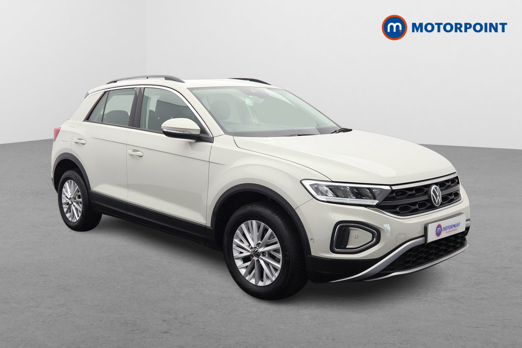 Volkswagen T-Roc Life Manual Petrol SUV - Stock Number (1661905) - Drivers side front corner