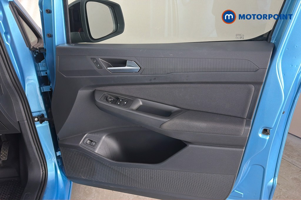 Ford Transit Connect Limited Automatic Petrol Plug-In Hybrid Panel Van - Stock Number (1661966) - 19th supplementary image