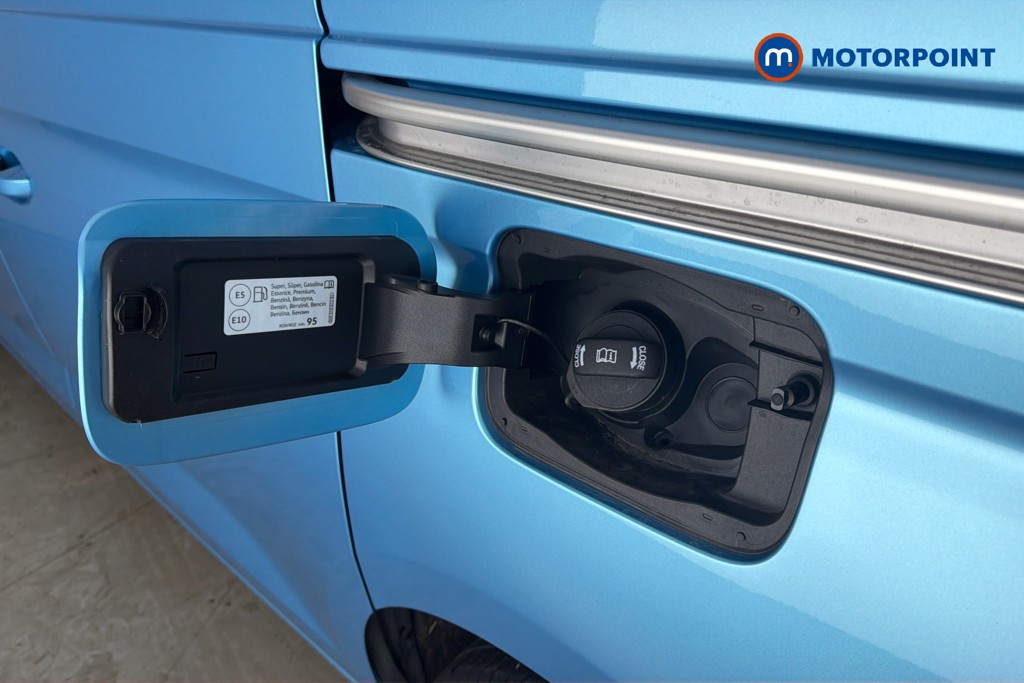 Ford Transit Connect Limited Automatic Petrol Plug-In Hybrid Panel Van - Stock Number (1661966) - 41st supplementary image