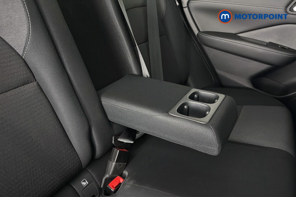 Nissan Qashqai N-Connecta Automatic Petrol-Electric Hybrid SUV - Stock Number (1662103) - 31st supplementary image