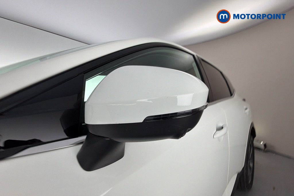 Nissan Qashqai N-Connecta Automatic Petrol-Electric Hybrid SUV - Stock Number (1662103) - 43rd supplementary image