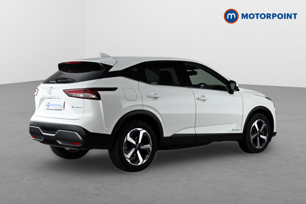 Nissan Qashqai N-Connecta Automatic Petrol-Electric Hybrid SUV - Stock Number (1662103) - Drivers side rear corner