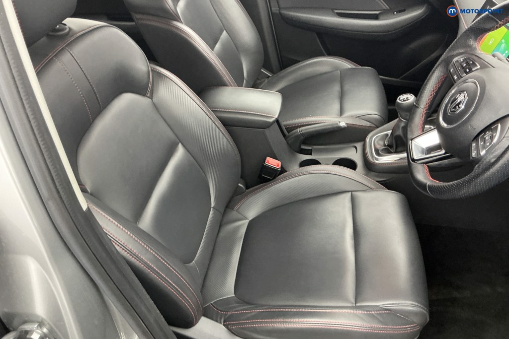 Mg Motor Uk ZS Exclusive Manual Petrol SUV - Stock Number (1662120) - 5th supplementary image
