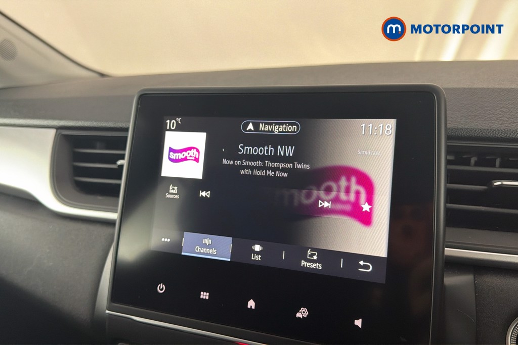 Renault Captur Iconic Manual Petrol SUV - Stock Number (1662422) - 9th supplementary image