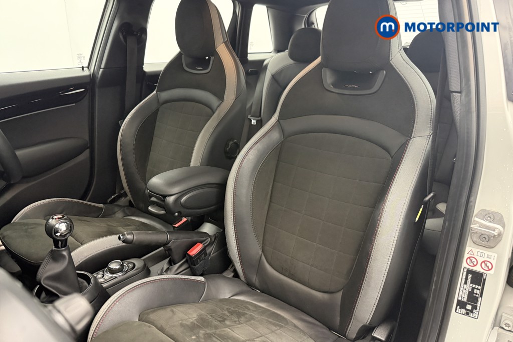 Mini Hatchback Cooper Sport Manual Petrol Hatchback - Stock Number (1662462) - 3rd supplementary image