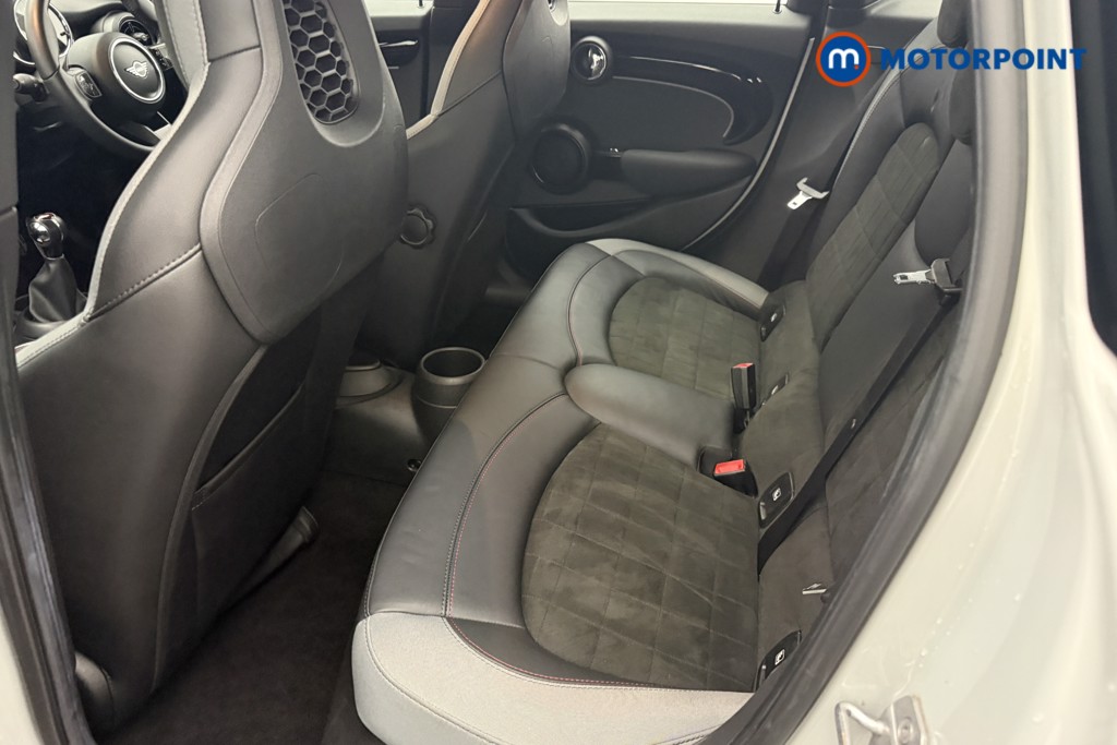 Mini Hatchback Cooper Sport Manual Petrol Hatchback - Stock Number (1662462) - 4th supplementary image