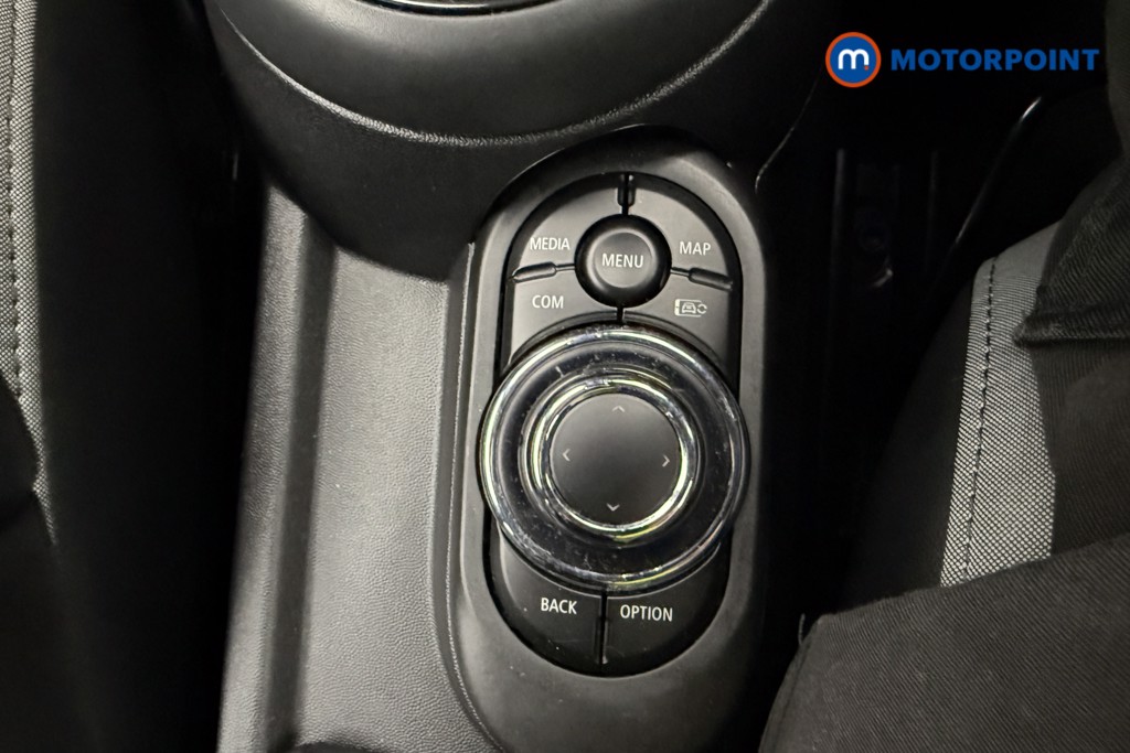 Mini Hatchback Cooper Sport Manual Petrol Hatchback - Stock Number (1662462) - 12th supplementary image