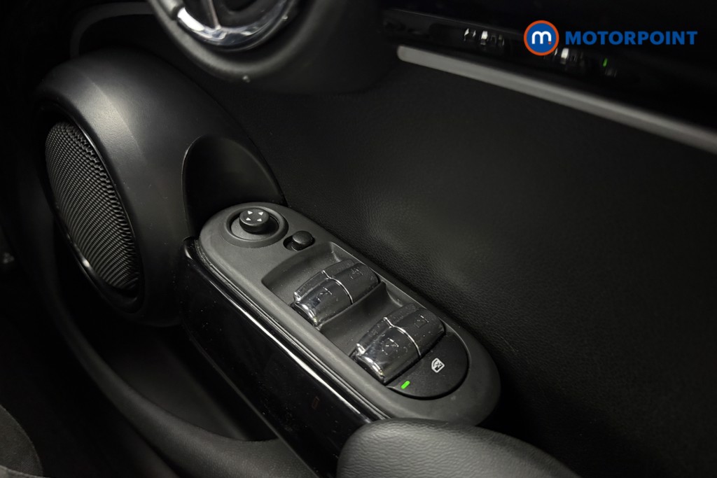 Mini Hatchback Cooper Sport Manual Petrol Hatchback - Stock Number (1662462) - 13th supplementary image