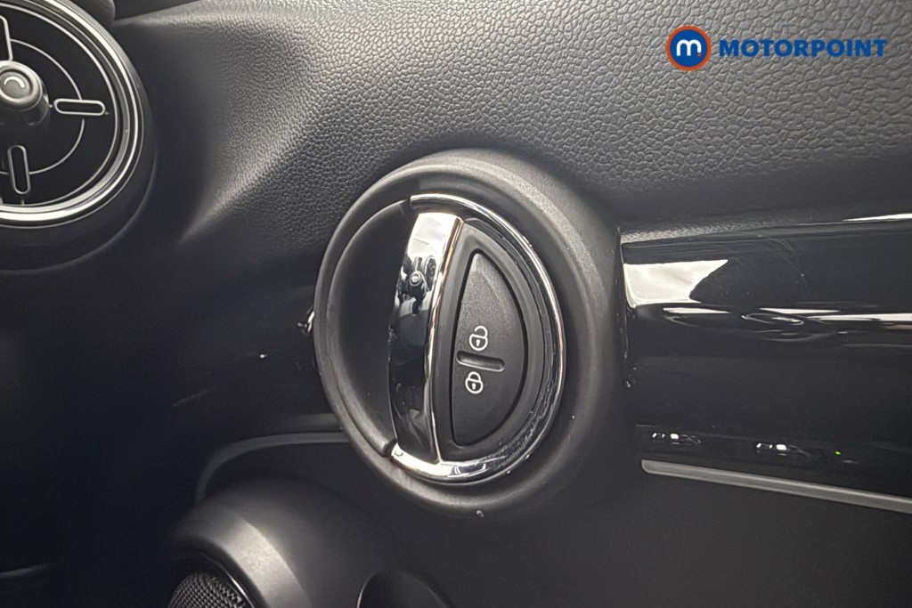 Mini Hatchback Cooper Sport Manual Petrol Hatchback - Stock Number (1662462) - 14th supplementary image