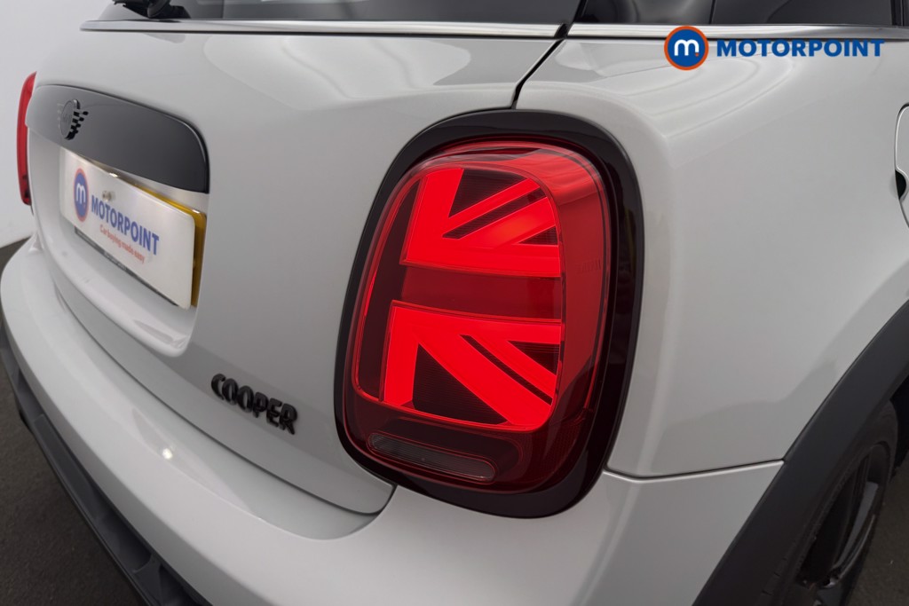 Mini Hatchback Cooper Sport Manual Petrol Hatchback - Stock Number (1662462) - 17th supplementary image