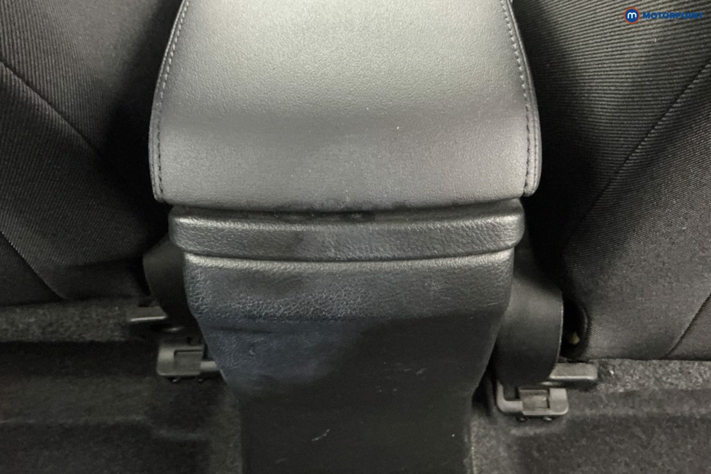 Suzuki Vitara SZ4 Manual Petrol SUV - Stock Number (1662536) - 10th supplementary image