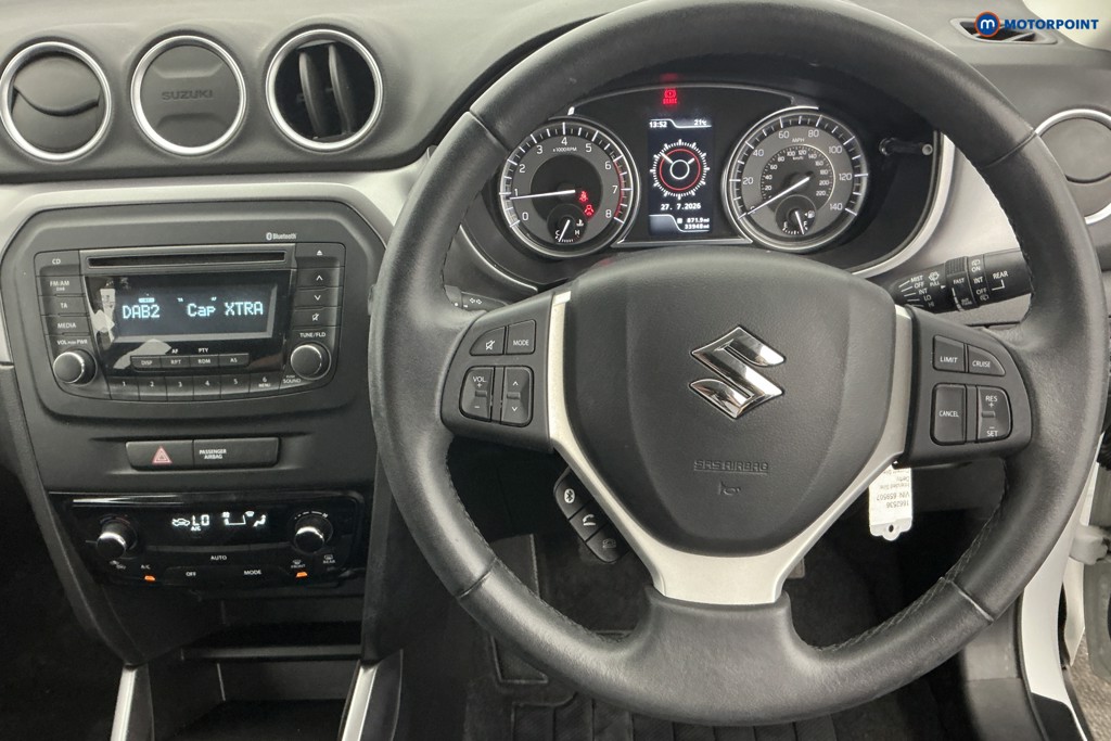 Suzuki Vitara SZ4 Manual Petrol SUV - Stock Number (1662536) - 1st supplementary image