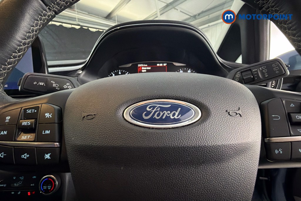 Ford Fiesta Titanium Manual Petrol Hatchback - Stock Number (1662537) - 5th supplementary image