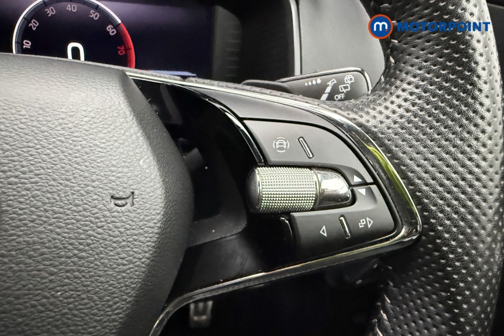 Skoda Karoq Sport Line Automatic Petrol SUV - Stock Number (1662556) - 15th supplementary image