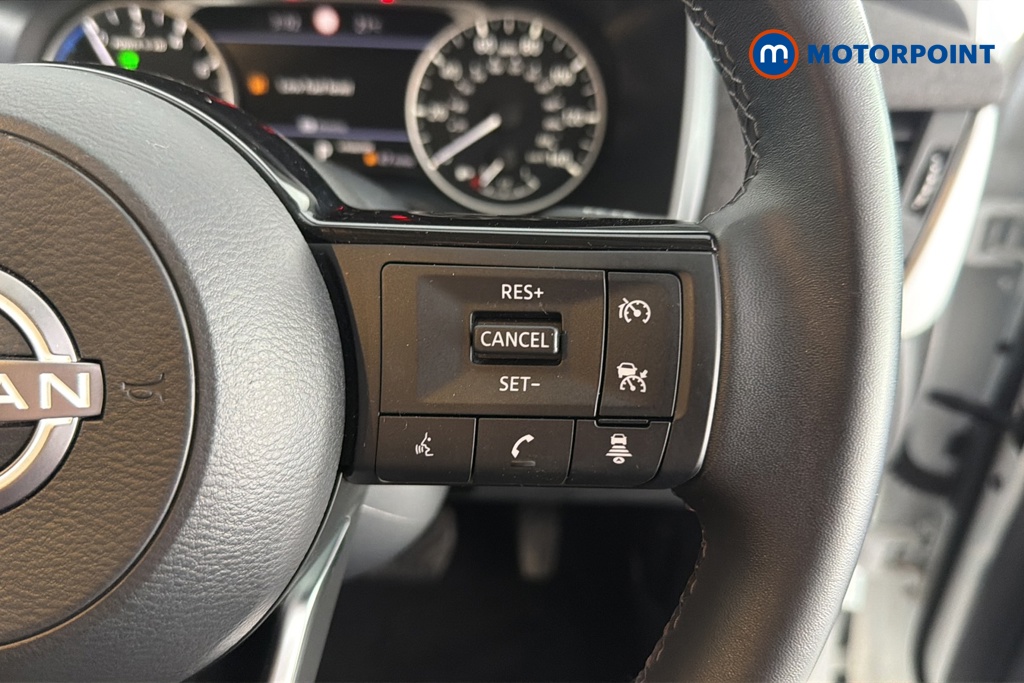 Nissan Qashqai Acenta Premium Automatic Petrol-Electric Hybrid SUV - Stock Number (1662596) - 3rd supplementary image