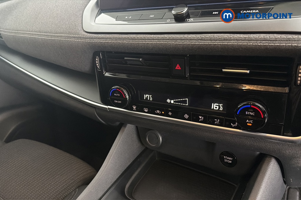 Nissan Qashqai Acenta Premium Automatic Petrol-Electric Hybrid SUV - Stock Number (1662596) - 12th supplementary image