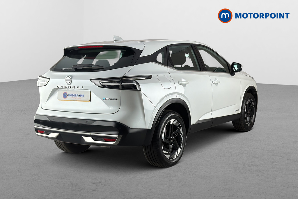 Nissan Qashqai Acenta Premium Automatic Petrol-Electric Hybrid SUV - Stock Number (1662596) - Passenger side rear corner