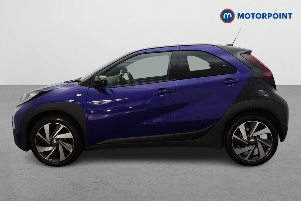 Toyota Aygo X Edge Manual Petrol Hatchback - Stock Number (1662674) - Passenger side