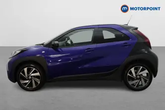 Toyota Aygo X Edge Manual Petrol Hatchback - Stock Number (1662674) - Passenger side