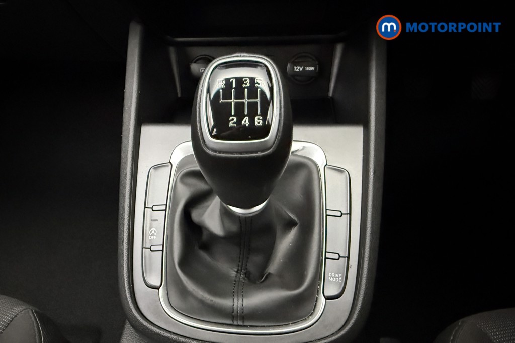Hyundai Kona Se Connect Manual Petrol SUV - Stock Number (1662924) - 6th supplementary image