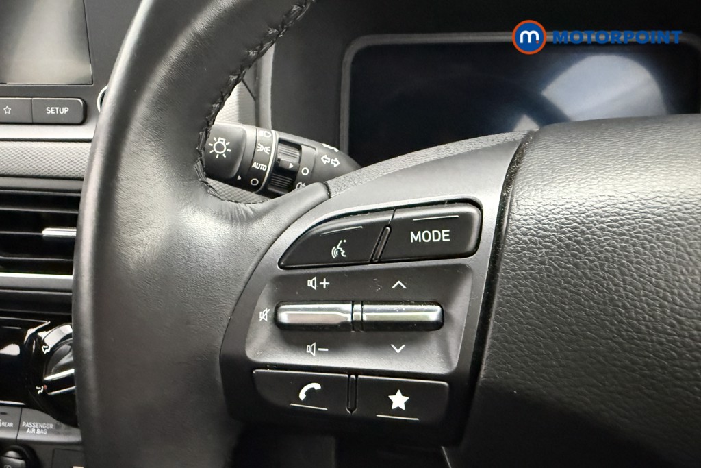 Hyundai Kona Se Connect Manual Petrol SUV - Stock Number (1662924) - 13th supplementary image